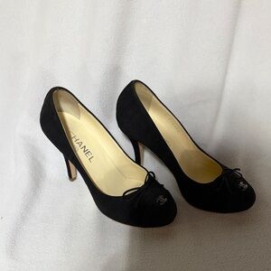 CHANEL Black Bow Detail Heels